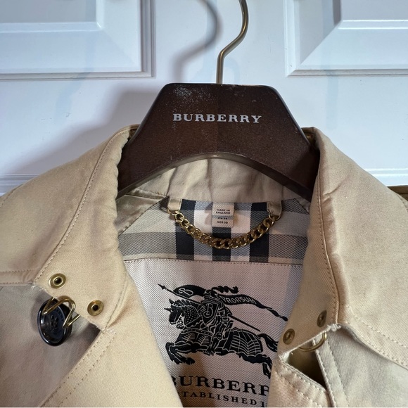 Burberry Westminister Trench - Picture 8 of 9